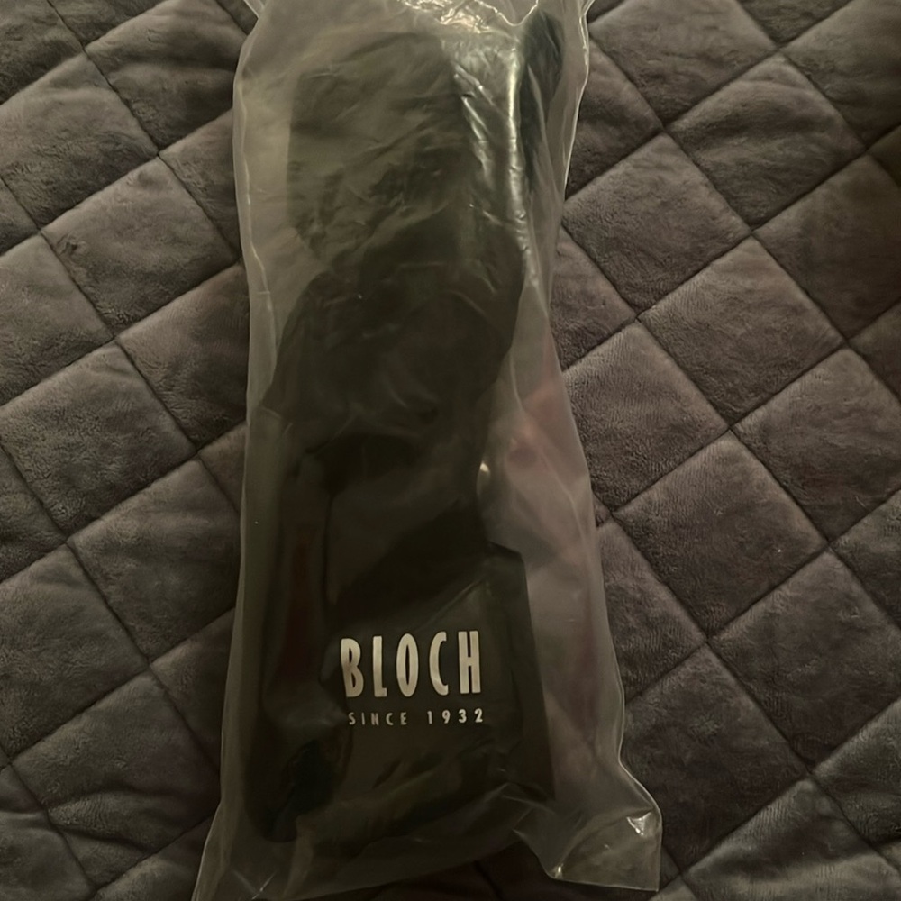 Bloch Black Leather Neo Flex Slip-On Dance Flats 8.5